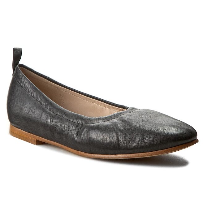 Clarks grace 2025 mia