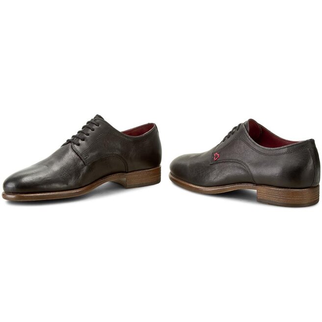 Κλειστά παπούτσια Guess Jackson FMJAC1 LEA13 DGREY epapoutsia.gr