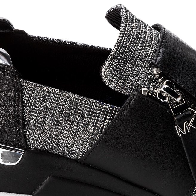 Sneakers MICHAEL Michael Kors Chelsie Trainer 43T8CHFS1D Blk