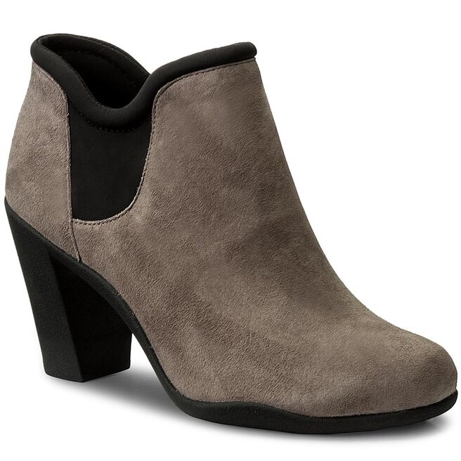Clarks best sale adya bella