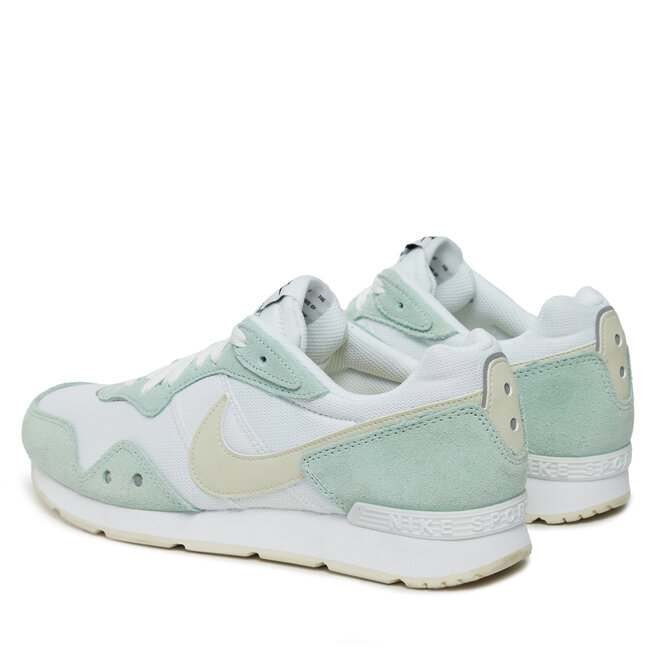 ck2946 nike