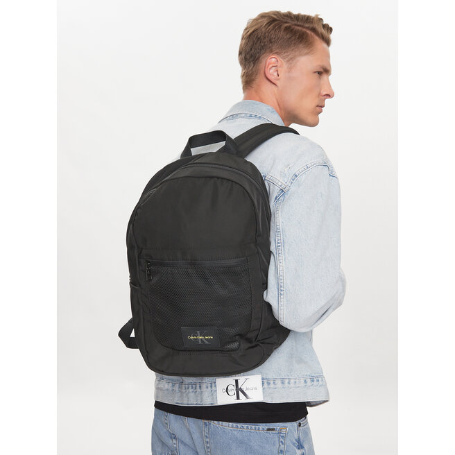 Jeans sport 2025 sac a dos