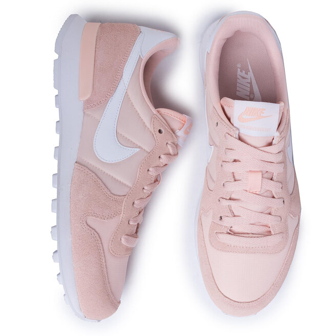 Nike internationalist hot sale coral