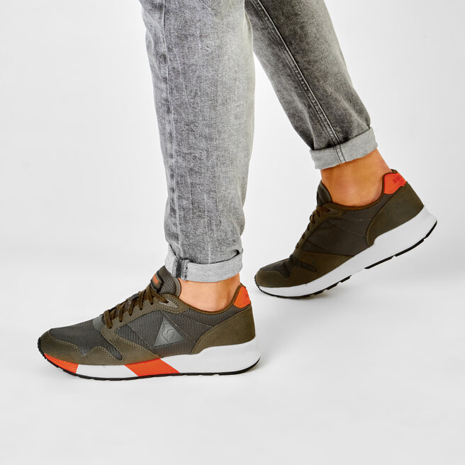 Le coq sportif sales omega craft olive night