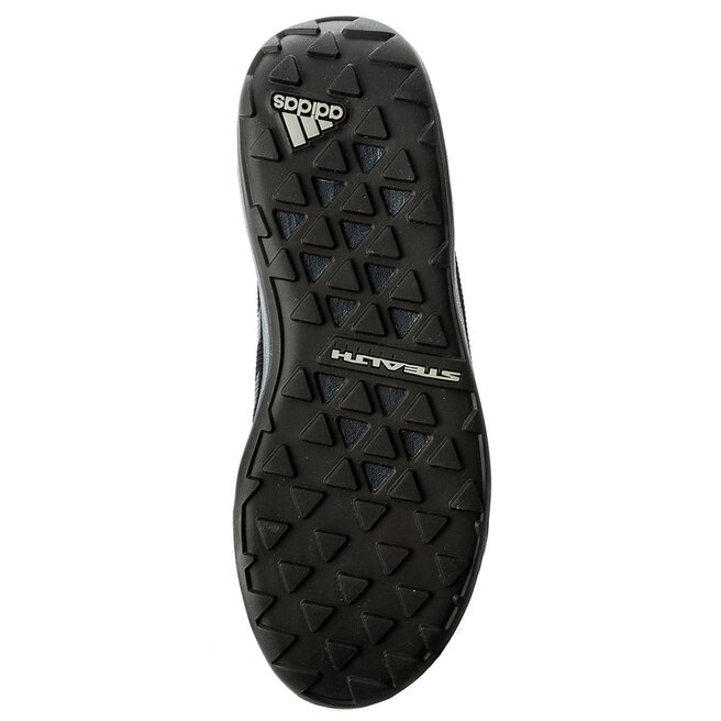 Terrex swift solo new arrivals cm7633