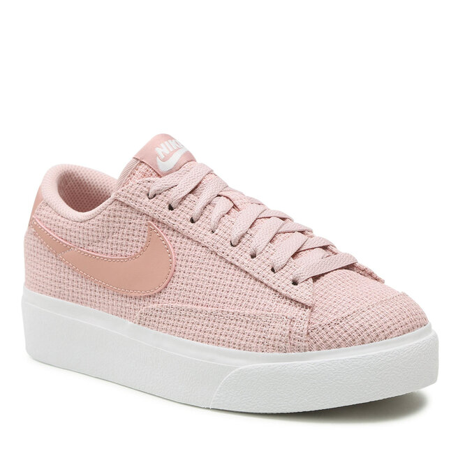 Pantofi Nike W Blazer Low Patform Ess DN0744 600 Pink Oxford/Rose Whisper 600 imagine noua gjx.ro