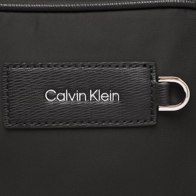 Calvin Klein Válltáska Calvin Klein Ck Elevated Reporter S K50K510037 BAX