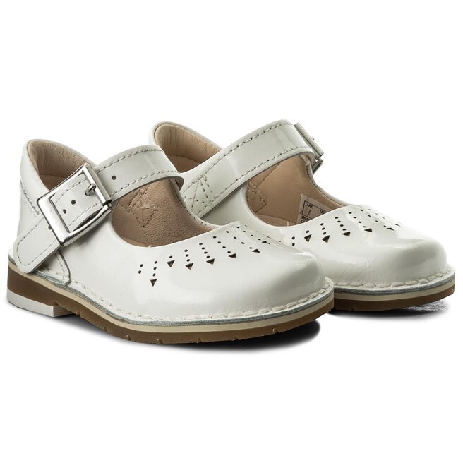Clarks yarn jump clearance