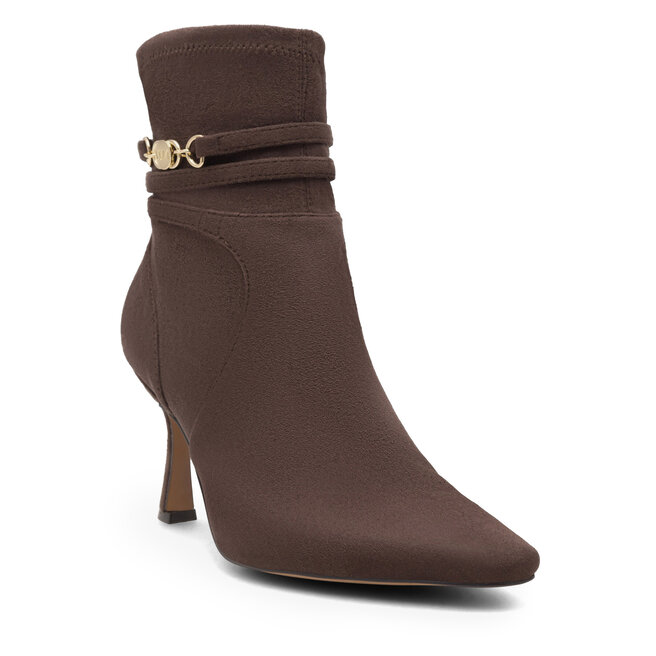 nine west cheyin boot