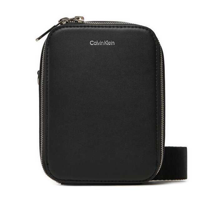 Saszetka Calvin Klein Ck Sleek Reporter Xs - Czarny