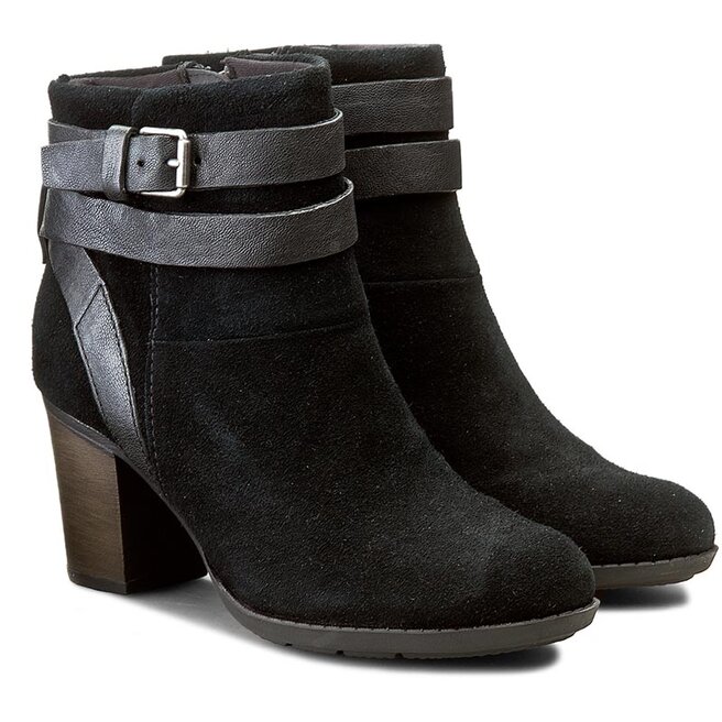 Enfield coco clarks top