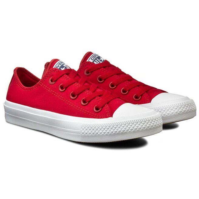 Converse deals salsa red
