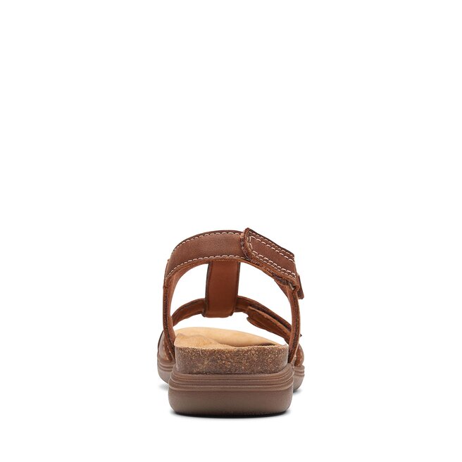 Sandály Clarks April Cove 26170511 Dark Tan Lea eobuv.cz