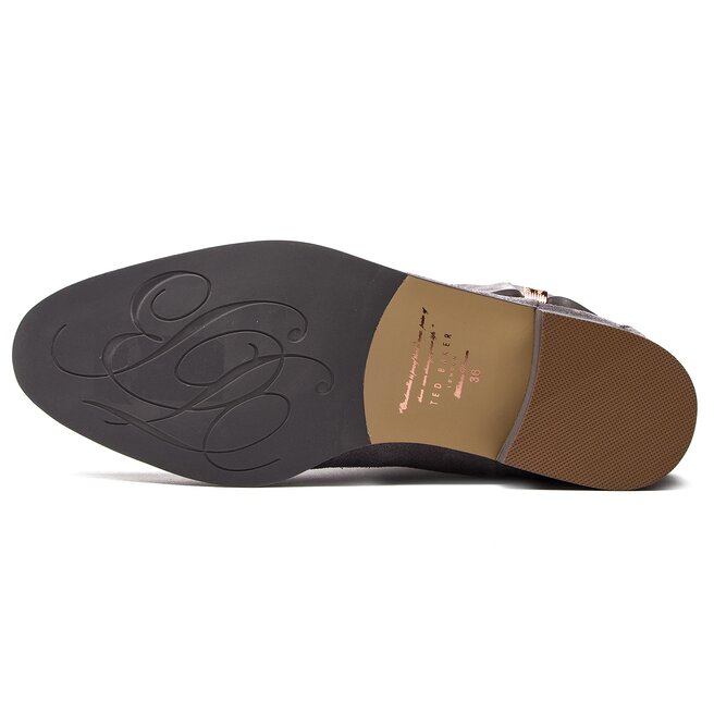 Oficerki Ted Baker Lykla 9 17760 Grey eobuwie .pl