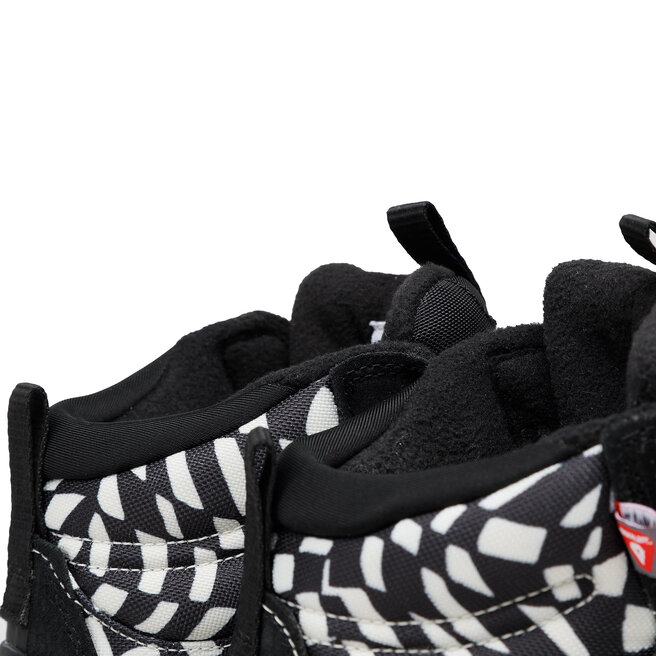 vans ultrarange exo checkered