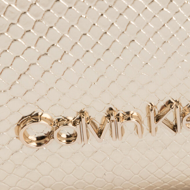 Calvin Klein Táska Calvin Klein Winged Med Shopper K60K606016 0F4
