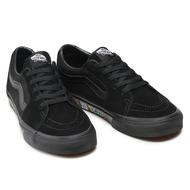 Tenis superge Vans Sk8-Low VN0A4UUK4WB1 (Disruptive) Black/Black •  Eobutev.si
