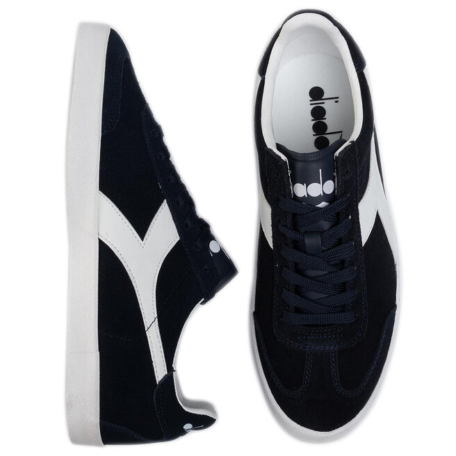Diadora pitch cv 2025