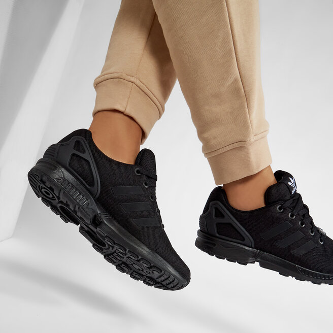 Взуття adidas Zx Flux J S82695 Cblack/Cblack/Cblack • Eobuv.com.ua
