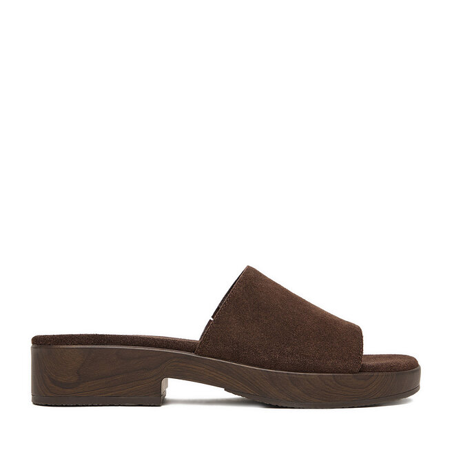 Klapki GINO ROSSI EO-LZRL0558-84 Brązowy -