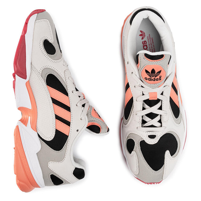 Chaussures adidas Yung 1 EE5320 Cblack/Semcor/Rawwht | chaussures.fr