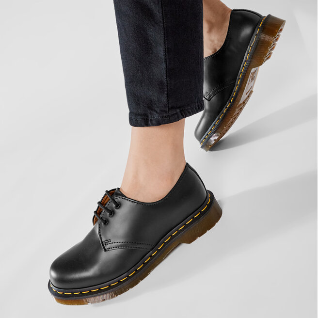 Šņorzābaki Dr. Martens 1461 11838002 Black • Eapavi.lv