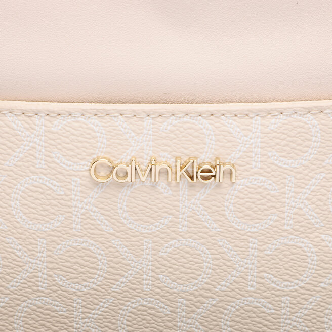 Calvin Klein Táska Calvin Klein Must Bucket Bag Sm Mono K60K609390 0F4
