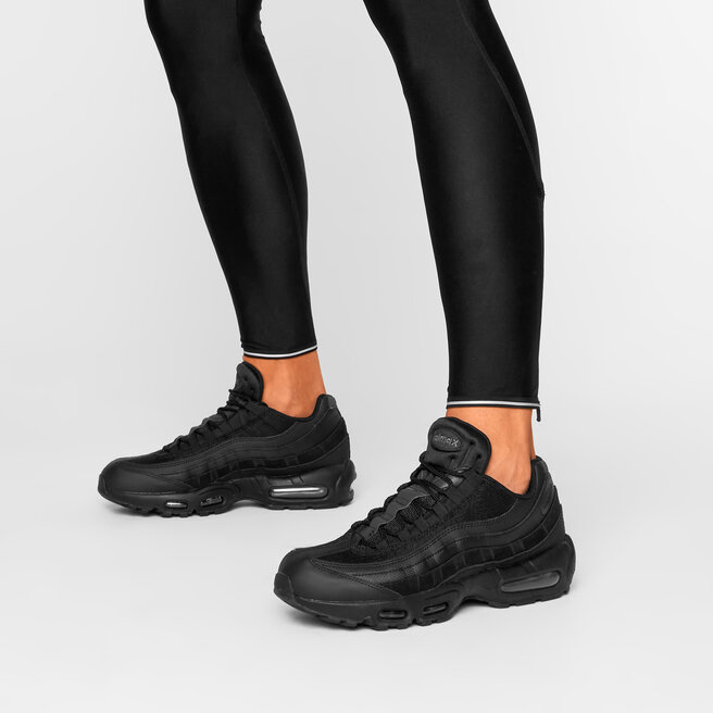 nike max all black