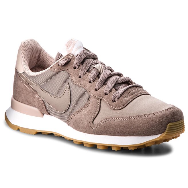Nike internationalist sepia hotsell