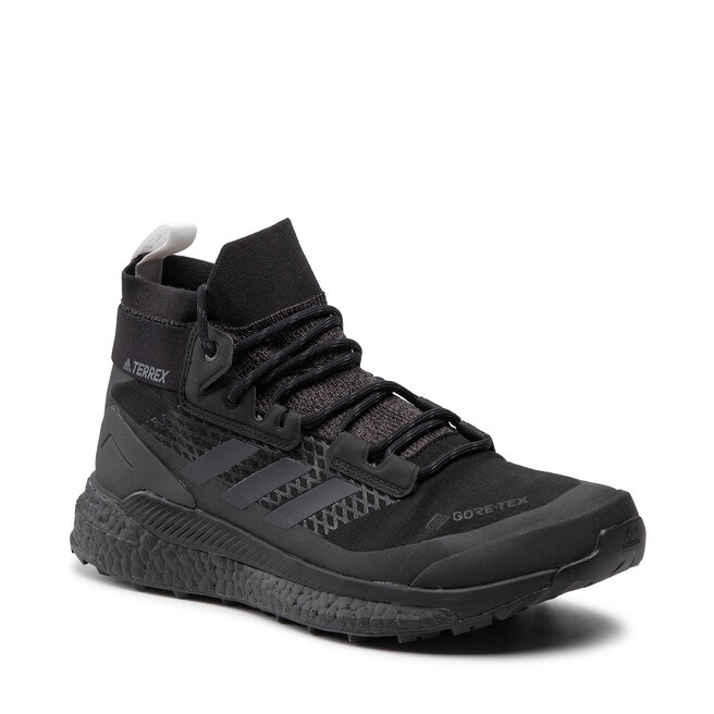 adidas terrex carbon