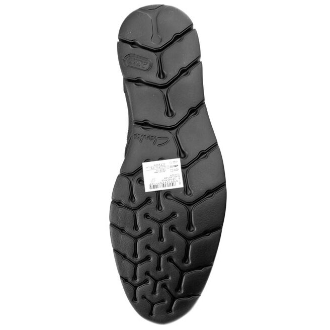 Clarks deals denner race
