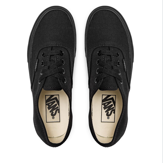 black athletic vans