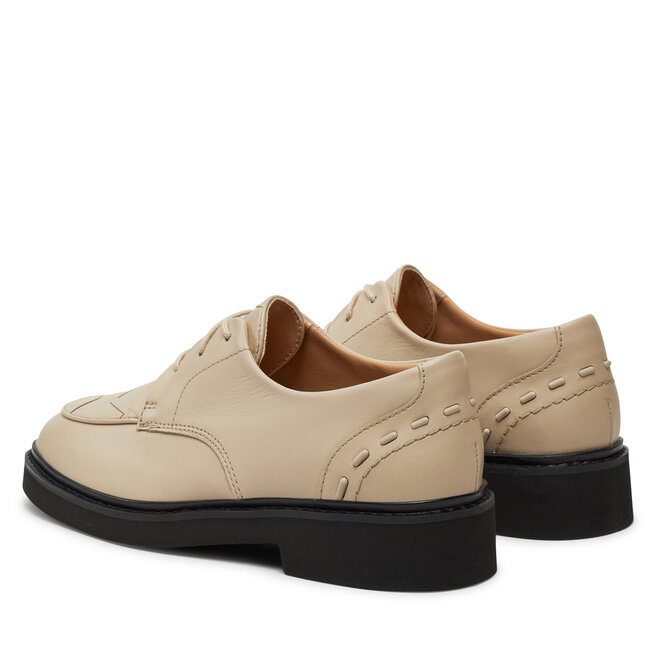 Oxfordy clarks sales