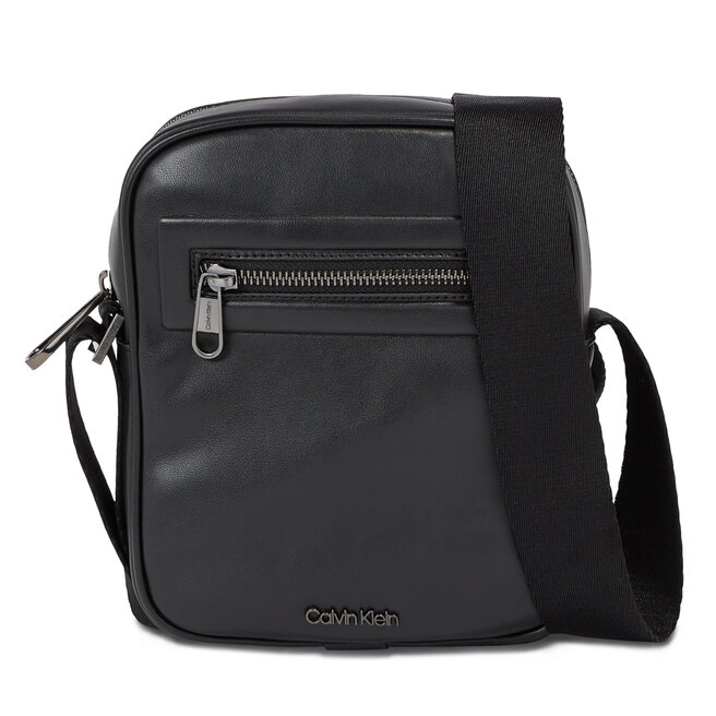 Saszetka Calvin Klein Ck Elevated Reporter S - Czarny