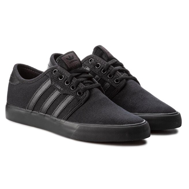 adidas seeley all black