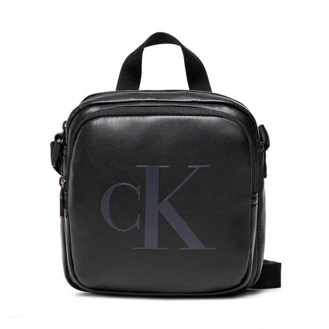 Geantă crossover Calvin Klein Jeans Monogram Soft Camera Bagi7 K50K509834 BDS