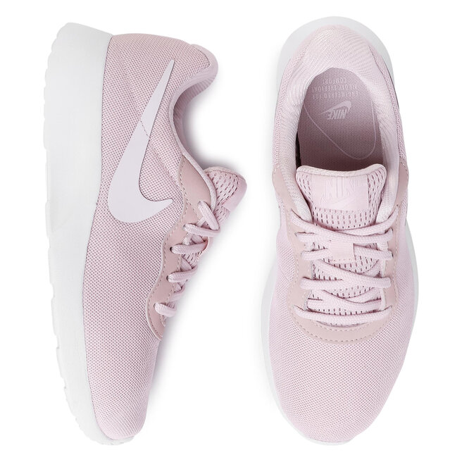Rose gold nike tanjun online