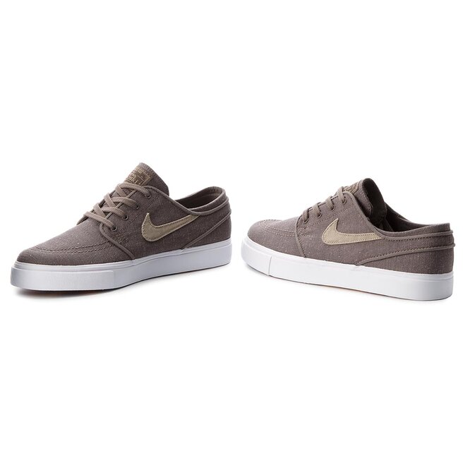 nike sb zoom janoski cvs dc