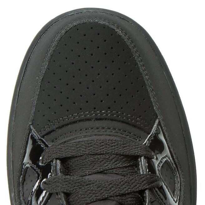 nike son force mid