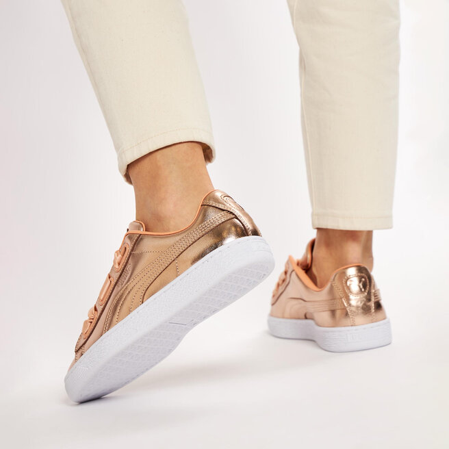 Puma basket heart metallic hot sale