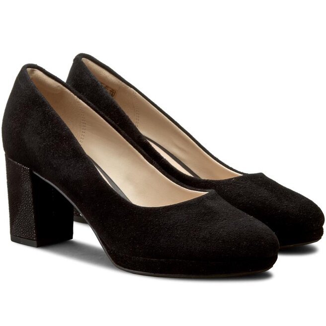 Polobotky Clarks Kelda Hope 261240164 Black Int Suede eobuv.cz