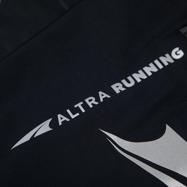 Altra Lábszárvédők Altra Trail Gaiter AL16301R020 Black/Grey