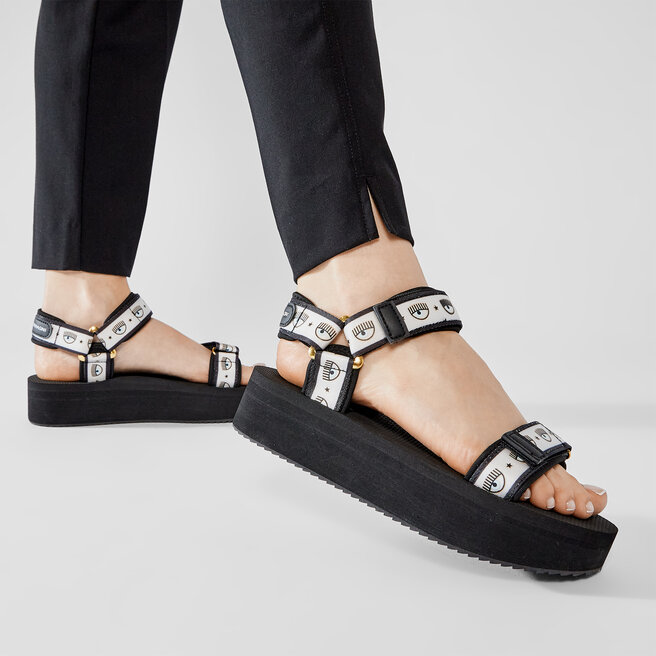 Chiara Ferragni Szandál Chiara Ferragni CF2810-001 Black