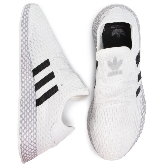 Adidas sales deerupt moterims