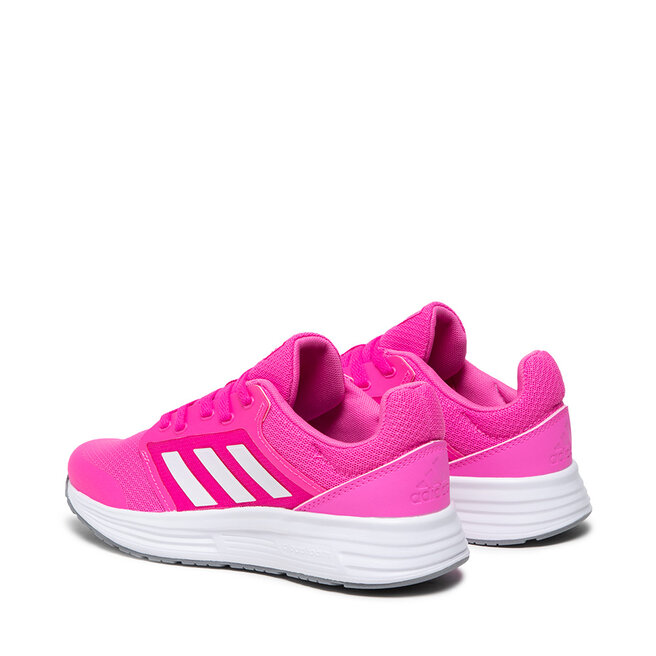 yeezy waverunner size 5