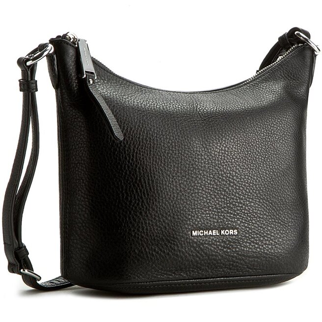 Michael best sale kors lupita