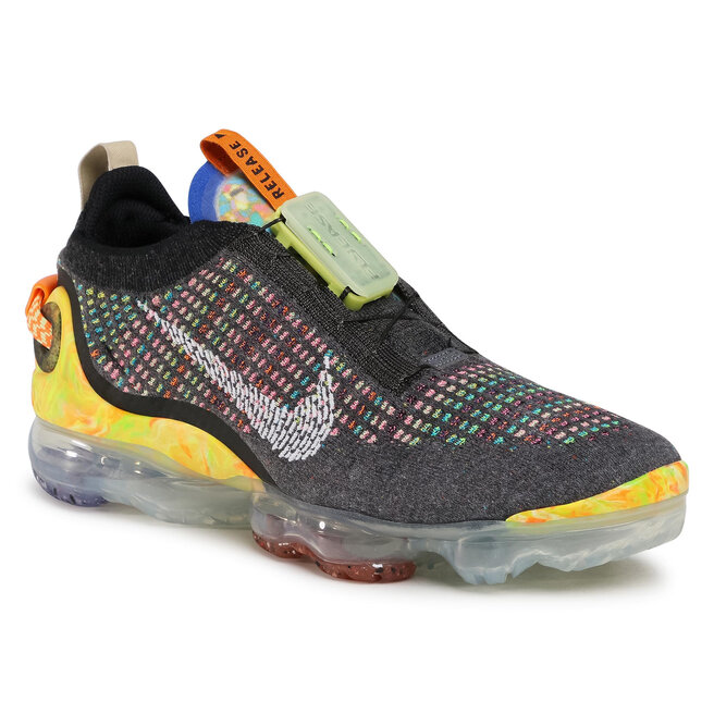 Nike cheap colorful vapormax