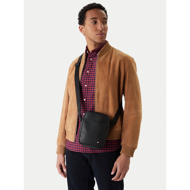 Saszetka Tommy Hilfiger Th Flag Mini Reporter AM0AM14015 Czarny -