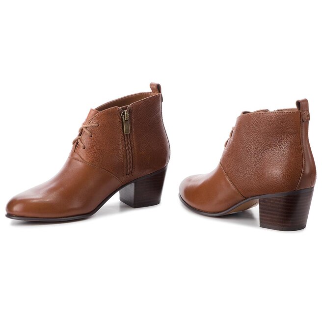 Clarks maypearl on sale lucy boots