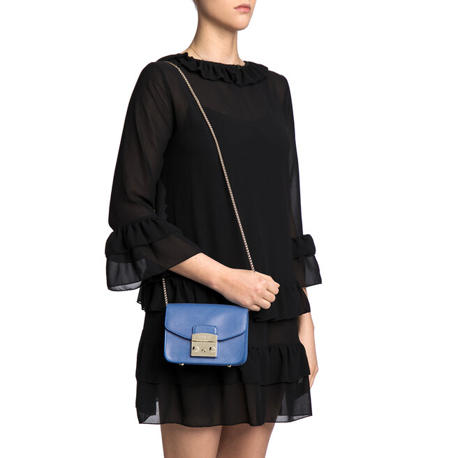 Furla store metropolis celeste